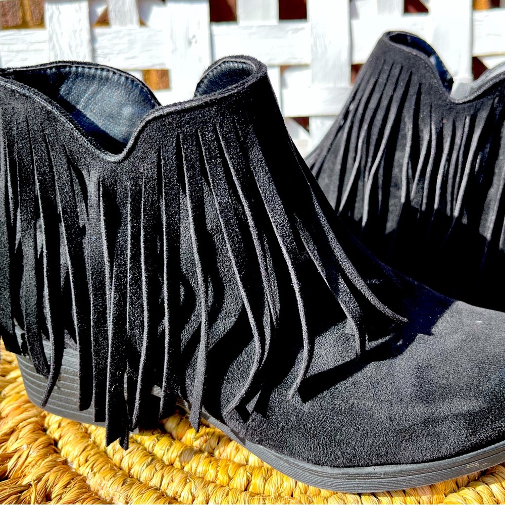 Pierre Dumas black fringe ankle booties